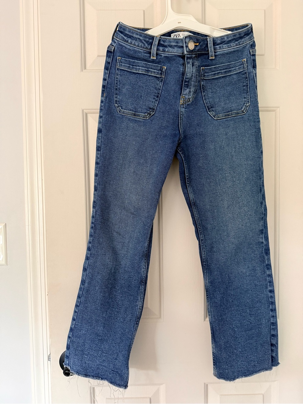 ZARA High-Rise Light Blue Denim Jeans